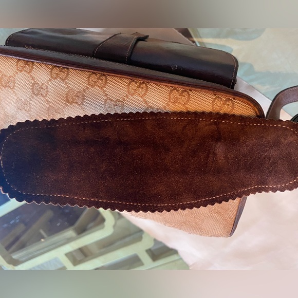 (RARE*RARE*RARE) VINTAGE GUCCI (ACTUAL CAMERA EQUIPMENT BAG) EXCELLENT VINTAGE) - Picture 11 of 16